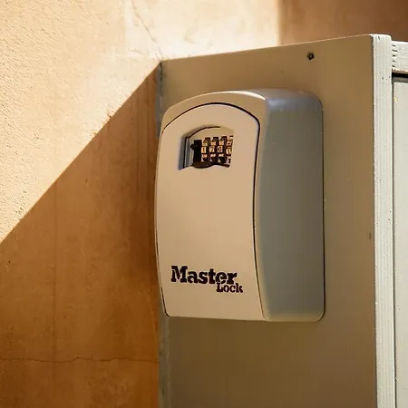 La Casa Piccola Holiday home *