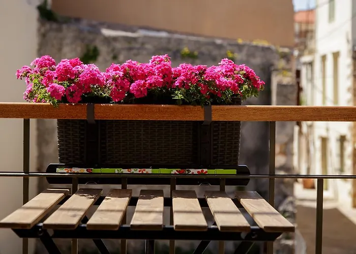 La Casa Piccola ハニア